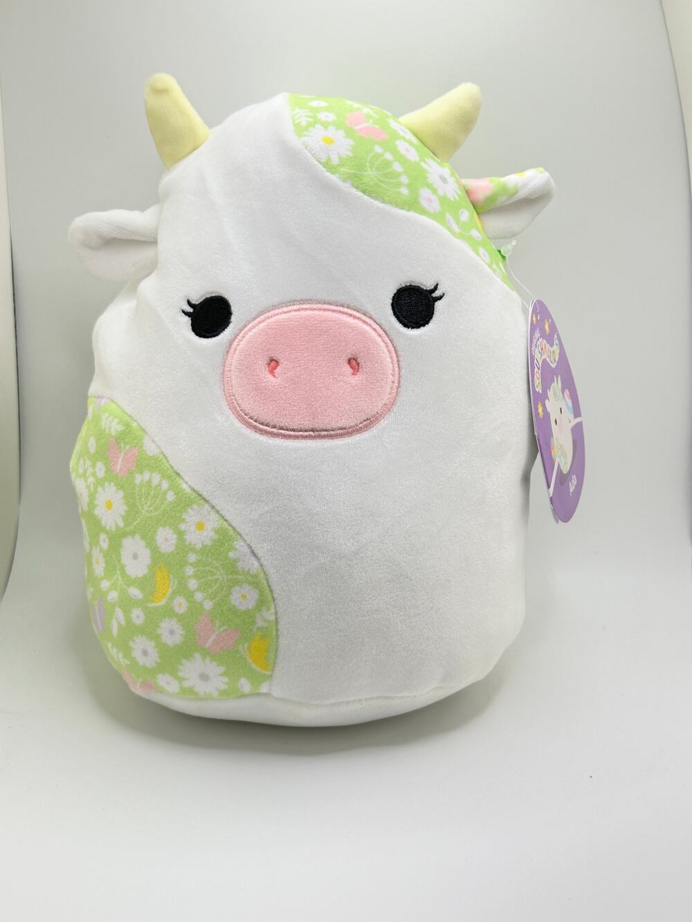 Ada Cow Squishmallow 8"